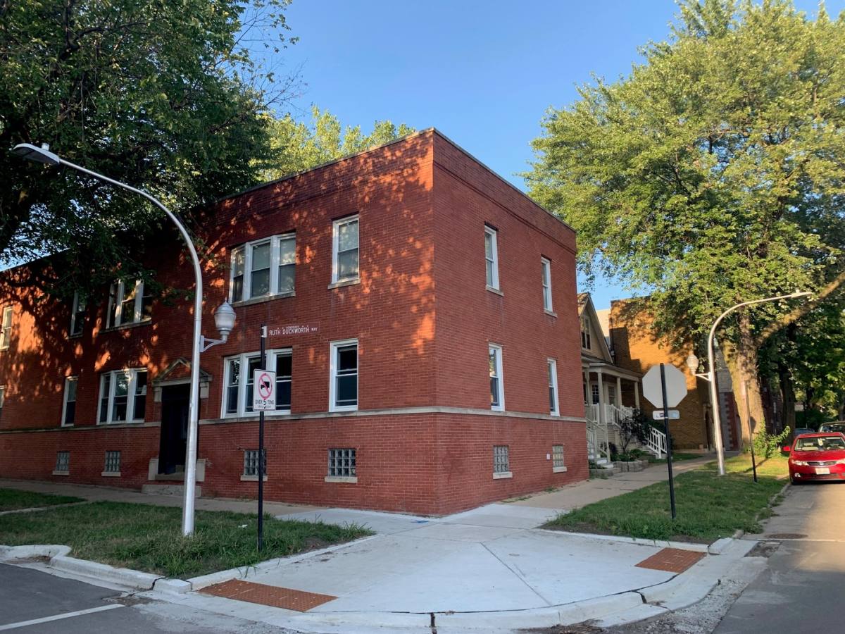Condo for rent at 3805 N Ravenswood, Chicago, IL 60613