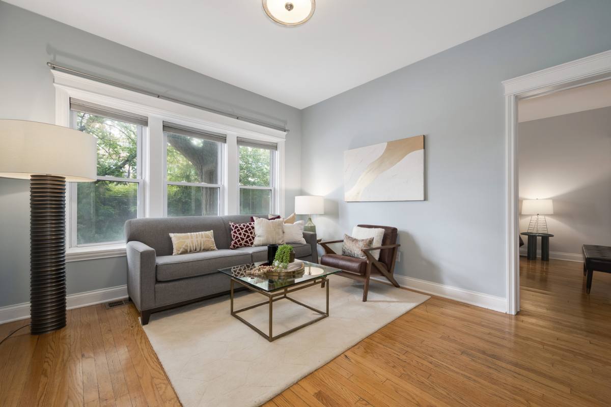 Condo for rent at 3805 N Ravenswood, Chicago, IL 60613