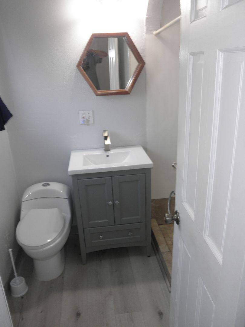 House for rent at 1118 3rd St NW, Salem, OR 97304