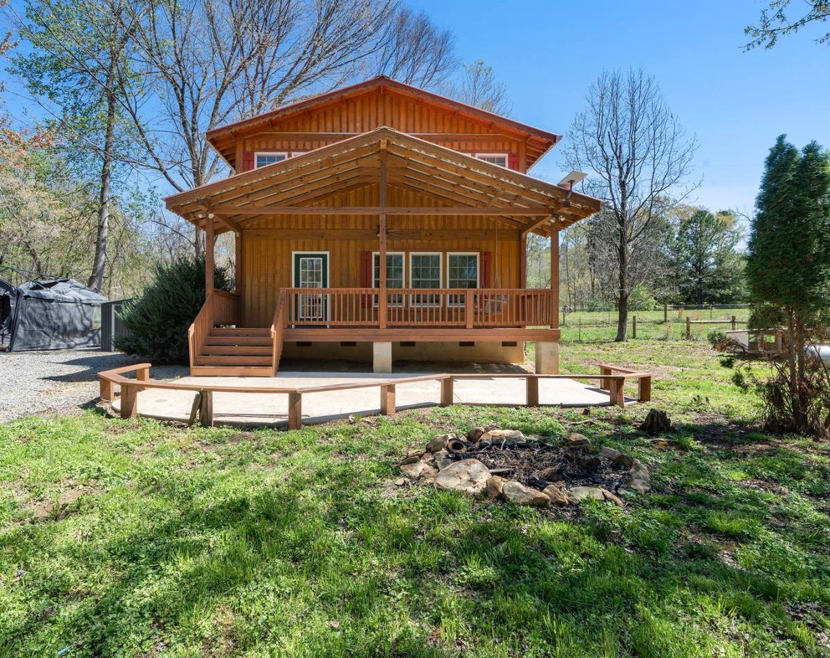 House for rent at 35 Hedgecock Farm, Pittsboro, NC 27312