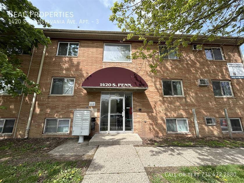 Apartment for rent at 1420 S Pennsylvania Ave, Lansing, MI 48910