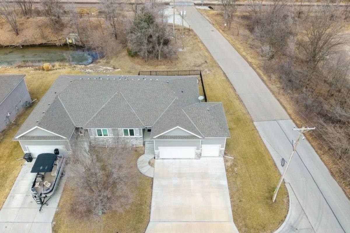 House for rent at 2602 Fountain Circle, Plattsmouth, NE 68048