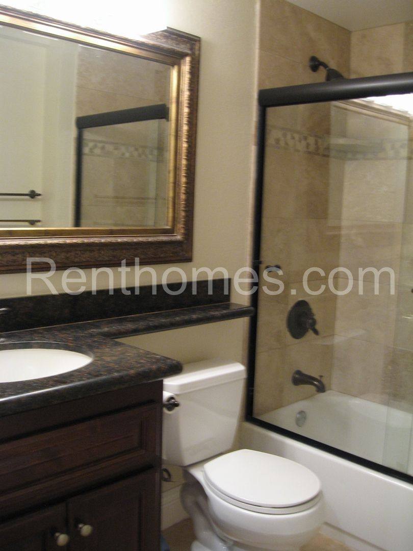 Condo for rent at 3937 Nobel Dr, San Diego, CA 92122