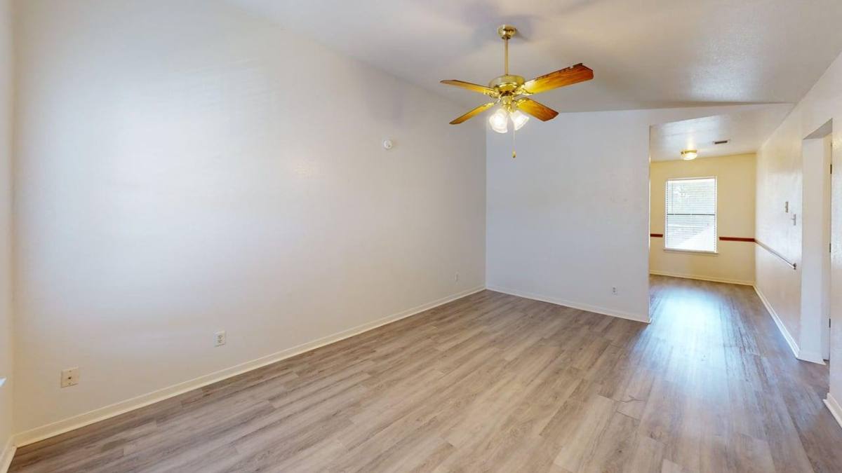Apartment for rent at 204 W Truman Ave, Copperas Cove, TX 76522