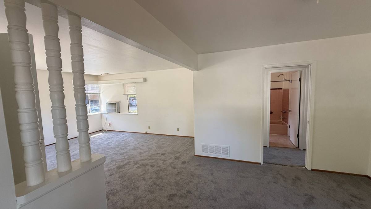 Apartment for rent at 529 Callan Ave, San Leandro, CA 94577