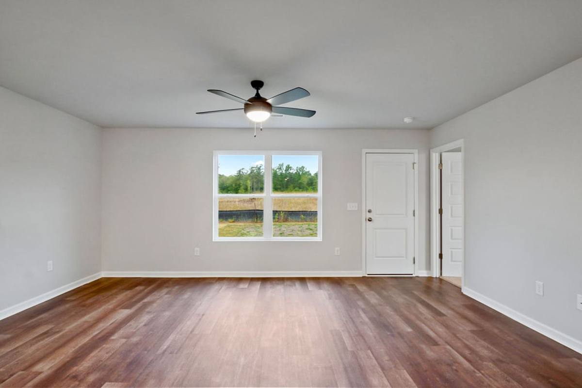 House for rent at 821 Ashford Dr, Calera, AL 35040