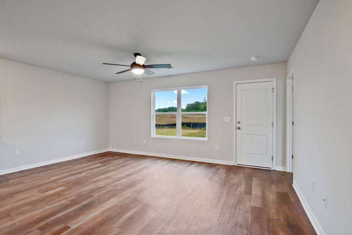 House for rent at 821 Ashford Dr, Calera, AL 35040
