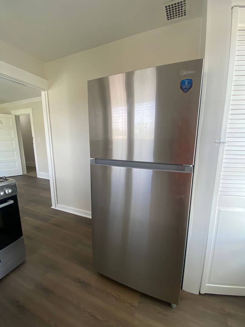 Apartment for rent at 24 Grant St, Redlands, CA 92373