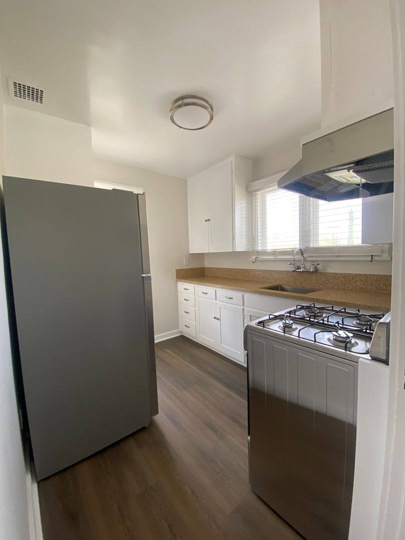 Apartment for rent at 24 Grant St, Redlands, CA 92373