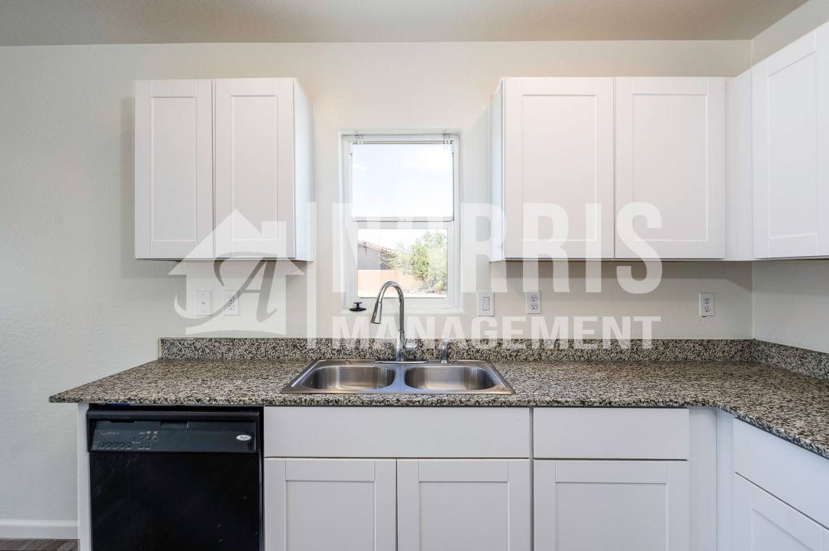 House for rent at 14282 S Vera Cruz Rd, Arizona City, AZ 85123