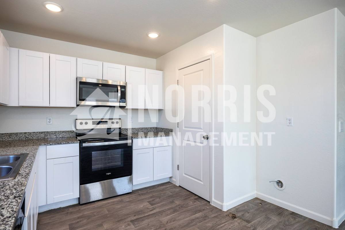 House for rent at 14282 S Vera Cruz Rd, Arizona City, AZ 85123