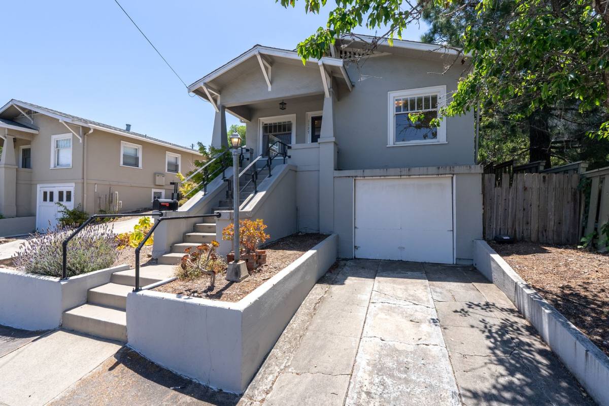Apartment for rent at 1127-1139 Walnut St, San Luis Obispo, CA 93401