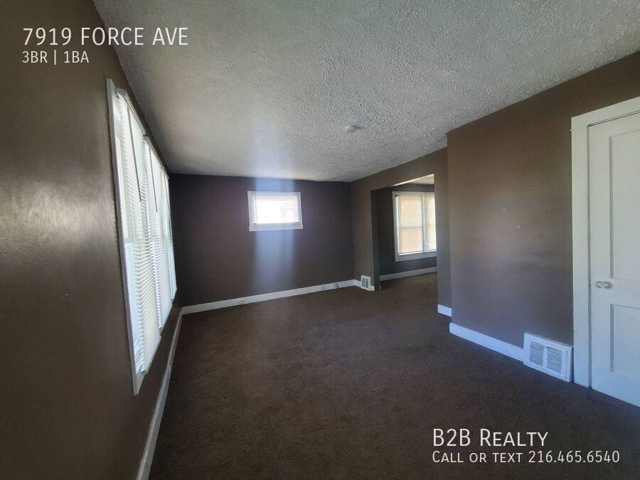 House for rent at 7919 Force Ave, Cleveland, OH 44105