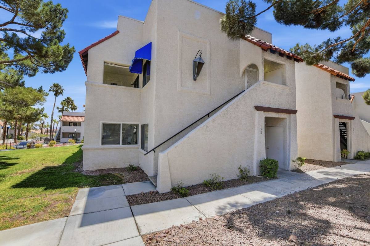 Condo for rent at 101 Luna Way, Las Vegas, NV 89145
