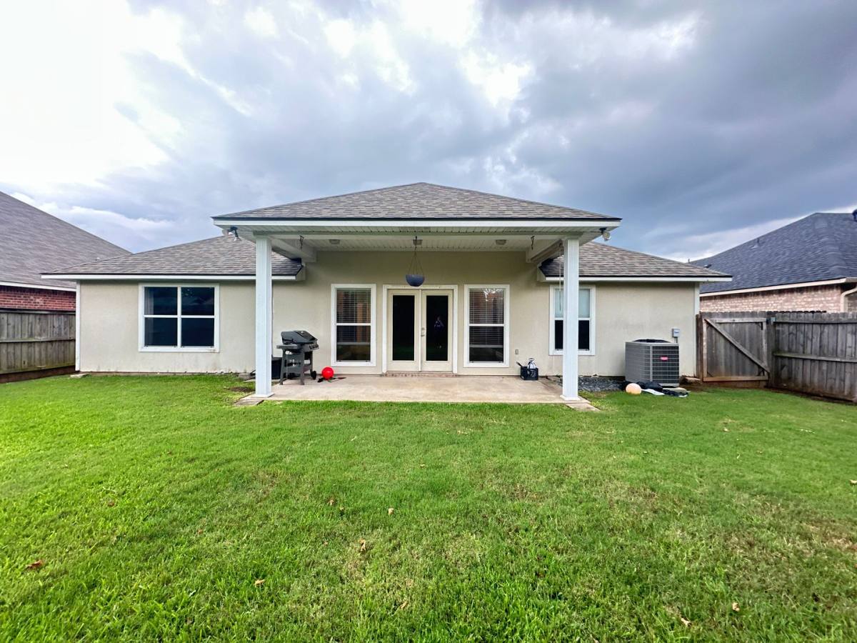 House for rent at 258 Avondale Lane, Bossier City, LA 71112