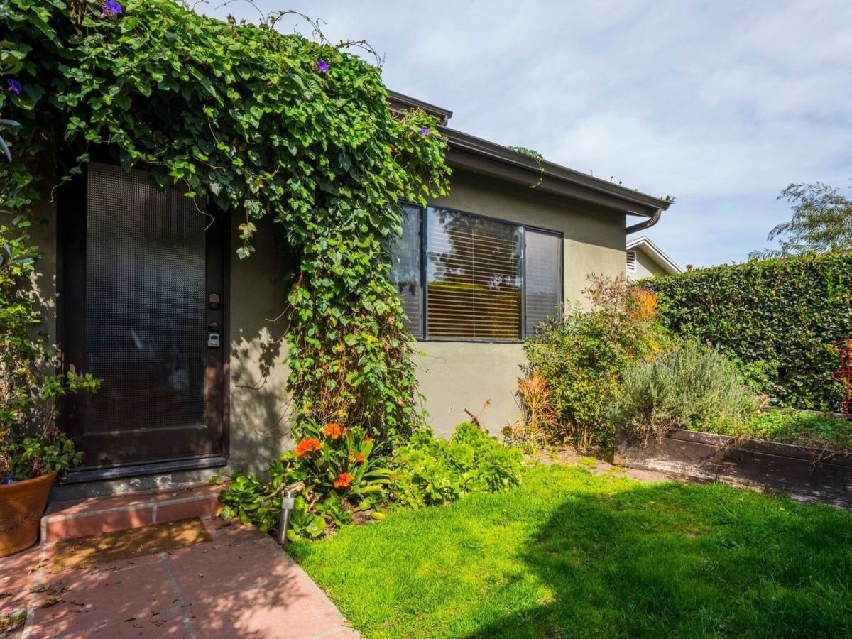 House for rent at 12231 Culver Blvd, Los Angeles, CA 90066