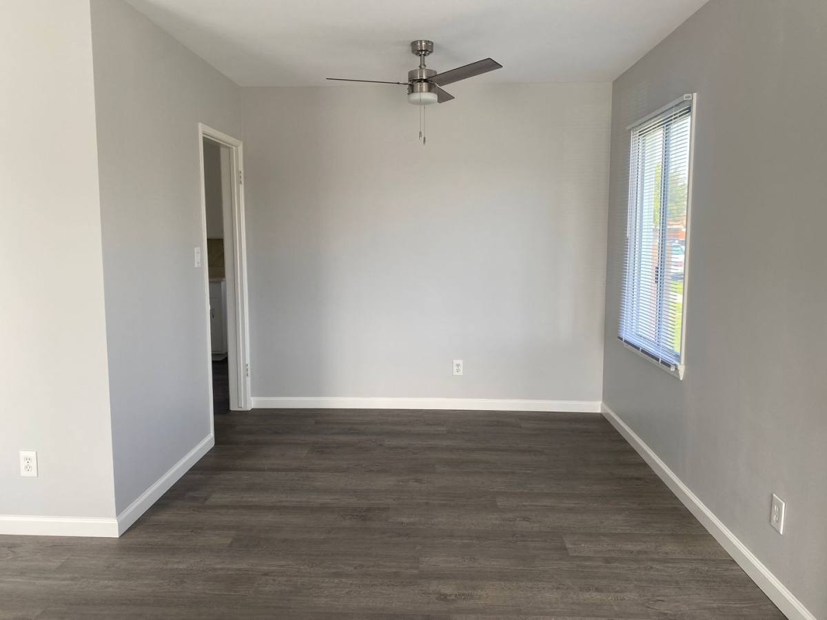 Apartment for rent at 2245 Granada Ave, Long Beach, CA 90815