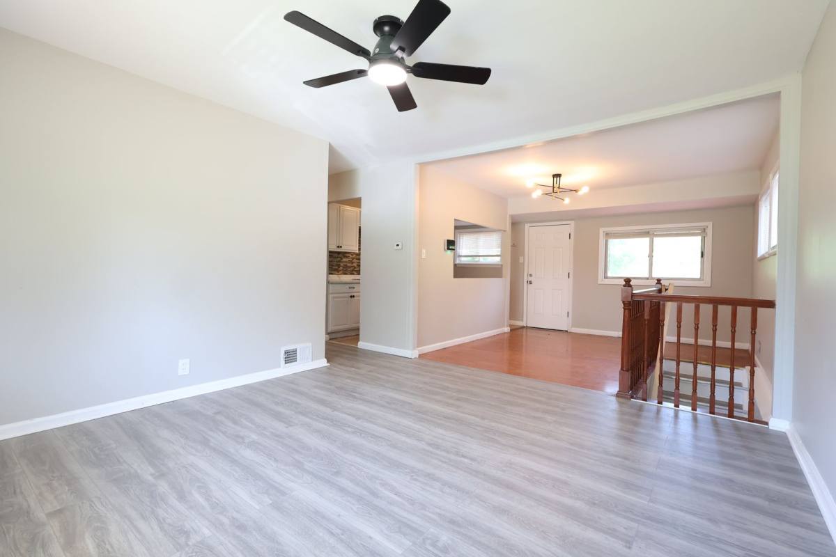 House for rent at 241 Grampian Rd, Saint Louis, MO 63137
