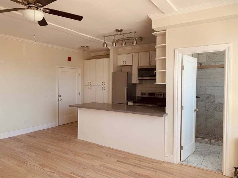 Apartment for rent at 266 Lenox Ave #503, Oakland, CA 94610