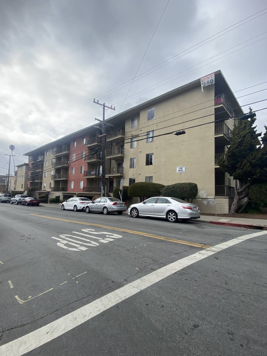 Apartment for rent at 1945 Berkeley Way #209, Berkeley, CA 94704