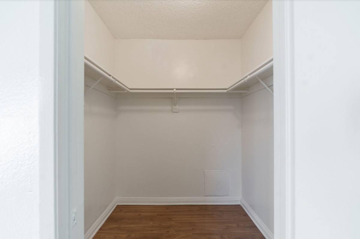 Apartment for rent at 905 N 3rd St, Burbank, CA 91502