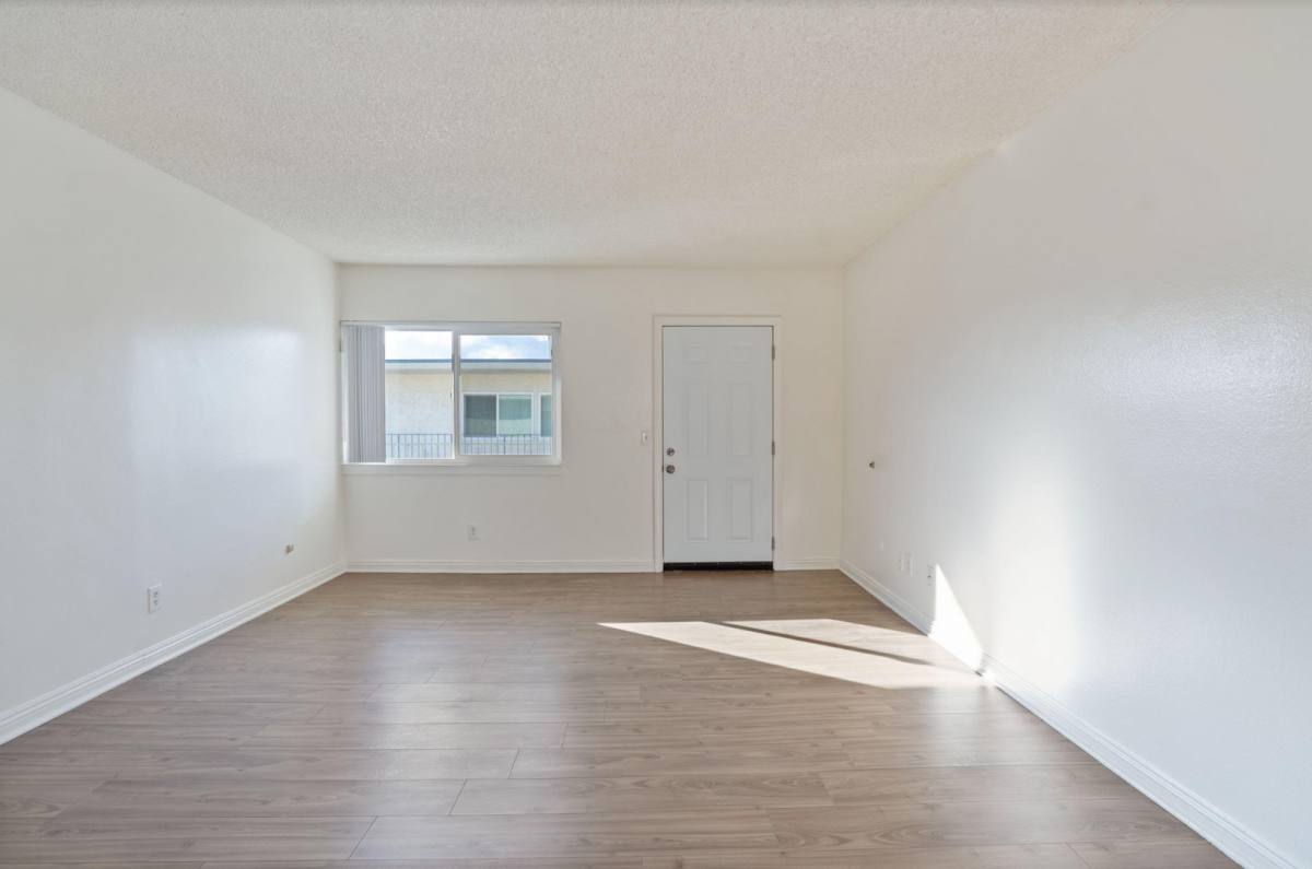 Apartment for rent at 905 N 3rd St, Burbank, CA 91502