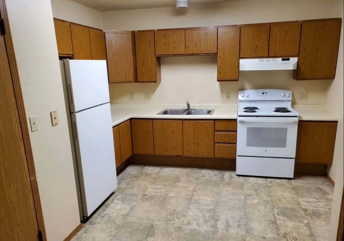 Apartment for rent at 811 S Dousman St #2, Prairie Du Chien, WI 53821