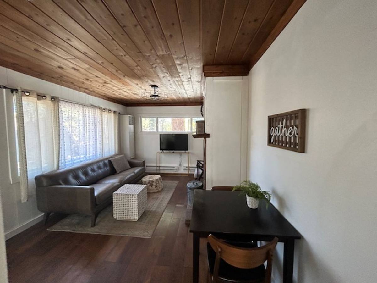 Apartment for rent at 784 Berkley Lane, Big Bear Lake, CA 92315