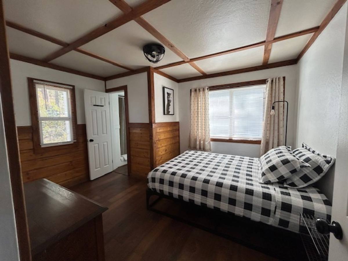Apartment for rent at 784 Berkley Lane, Big Bear Lake, CA 92315