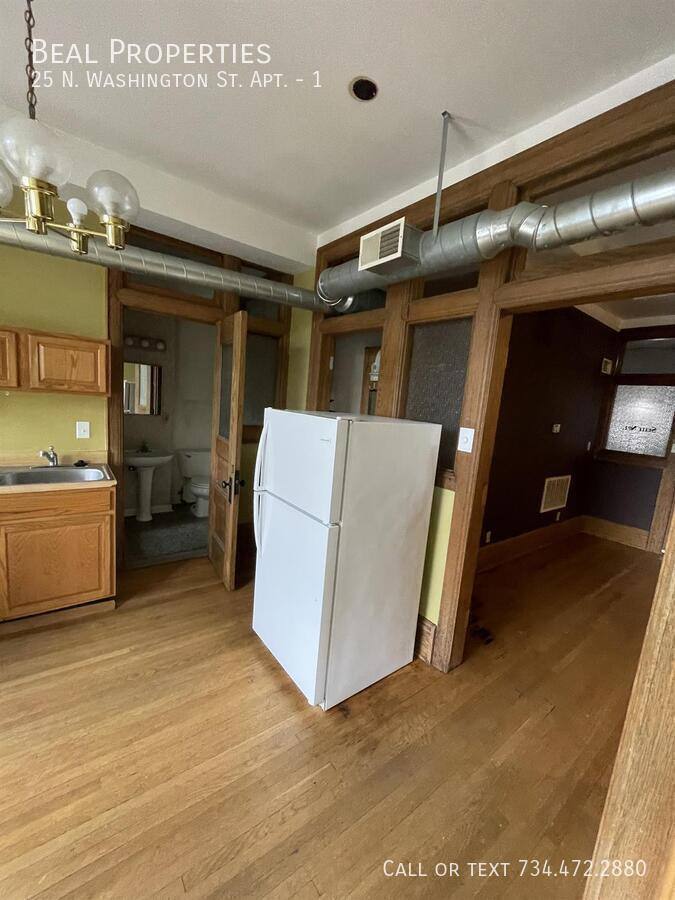 Apartment for rent at 25 N Washington St #1, Ypsilanti, MI 48197