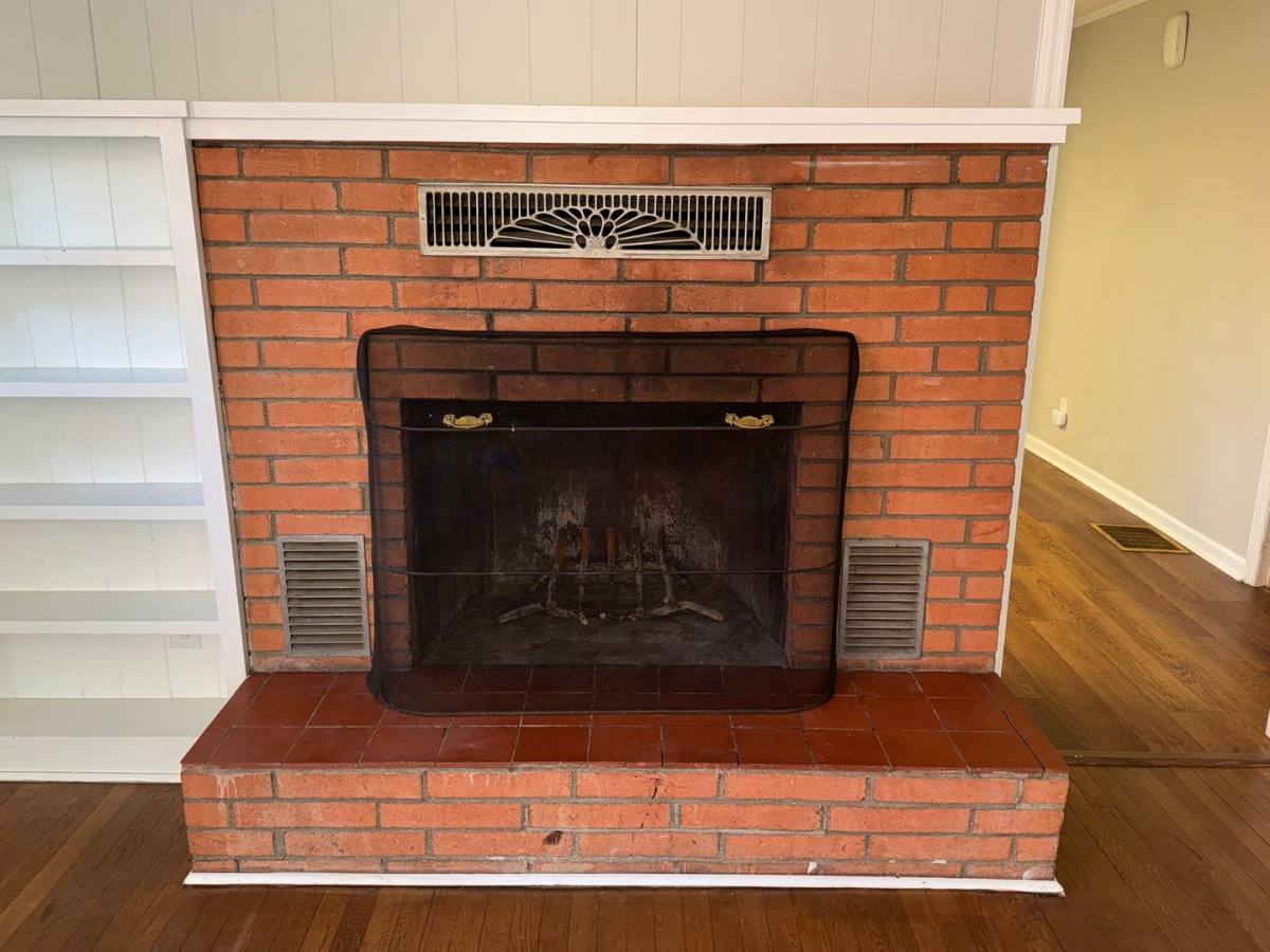 Apartment for rent at 331 Gashes Creek Rd, Asheville, NC 28803
