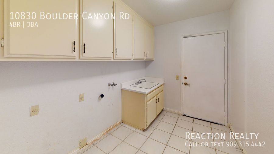 House for rent at 10830 Boulder Canyon Rd, Rancho Cucamonga, CA 91737