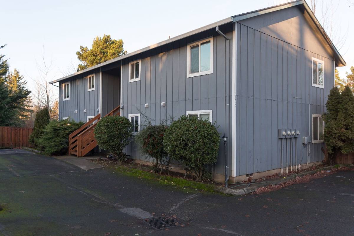 12225 SW Longhorn Lane, Beaverton, OR 97008 - Apartment for Rent - Image 2