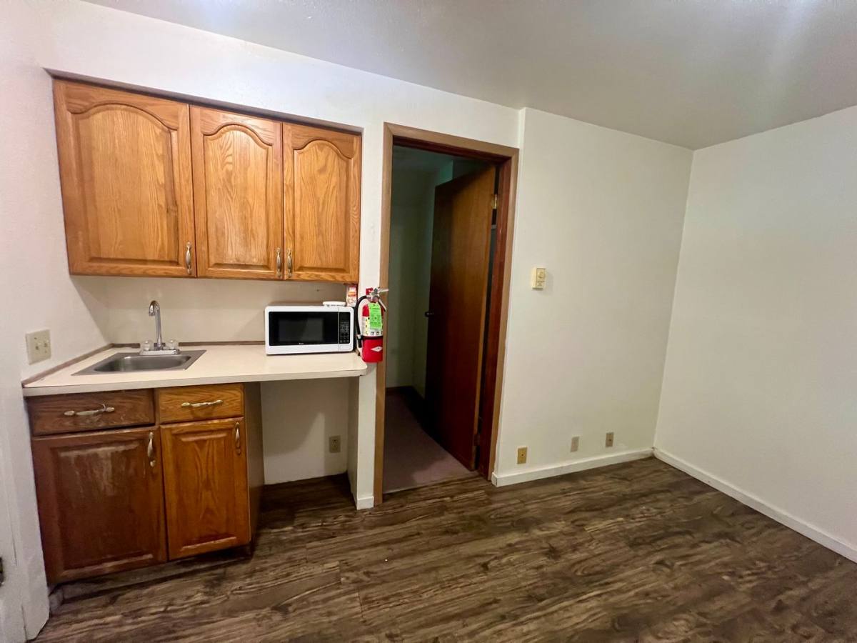 Apartment for rent at 610-620 W Central Blvd, Coquille, OR 97423