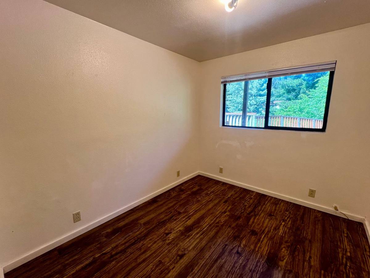 Apartment for rent at 610-620 W Central Blvd, Coquille, OR 97423