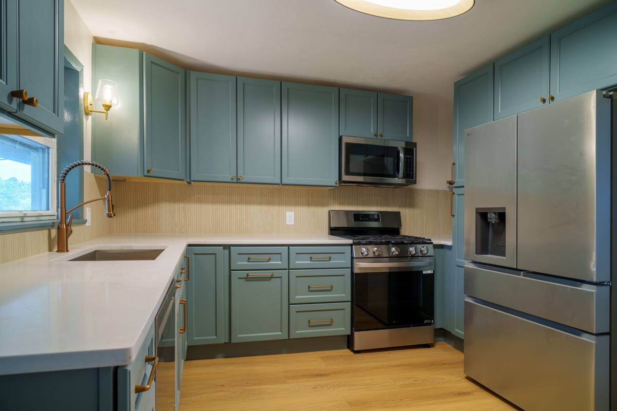 Apartment for rent at 3157 Shadeland Ave, Pittsburgh, PA 15212