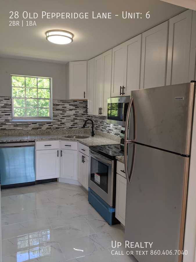 Apartment for rent at 28 Old Pepperidge Lane #6, Wethersfield, CT 06109