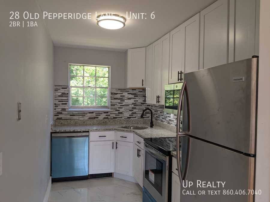 Apartment for rent at 28 Old Pepperidge Lane #6, Wethersfield, CT 06109