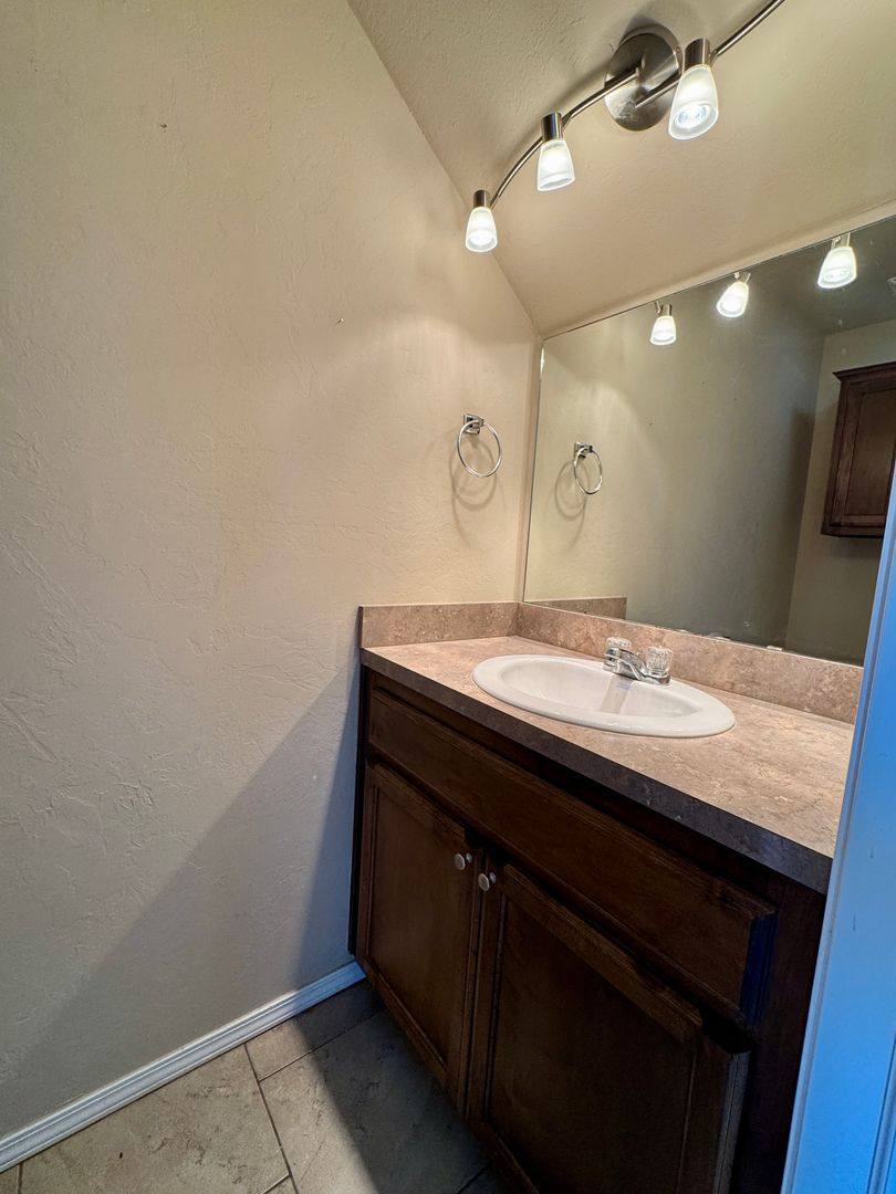 House for rent at 1305 SW Washington #1, Lawton, OK 73501