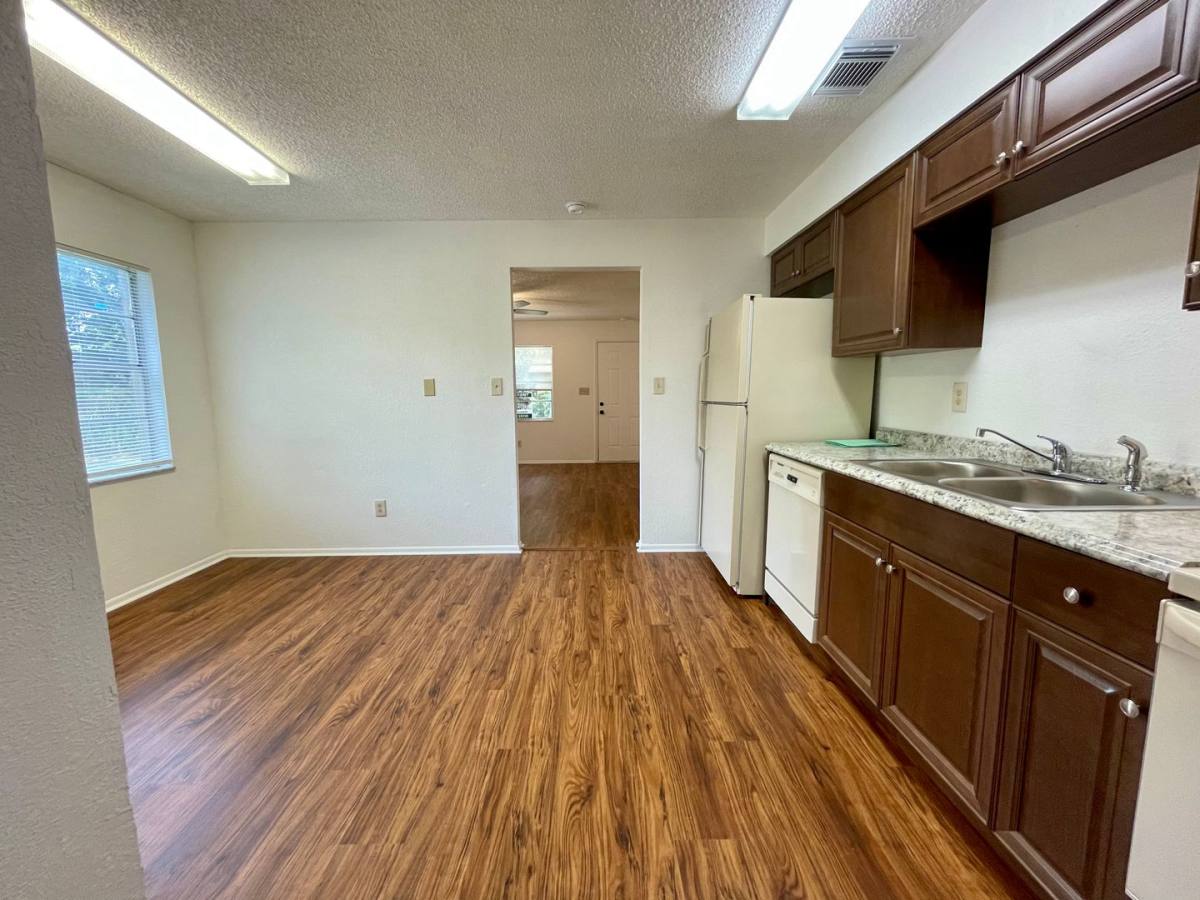 House for rent at 3728 County Line Rd, Lakeland, FL 33811