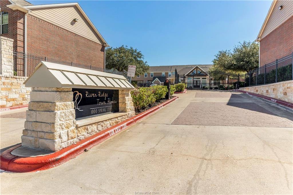 Townhouse for rent at 1000 Spring Loop #1803, College Station, TX 77840