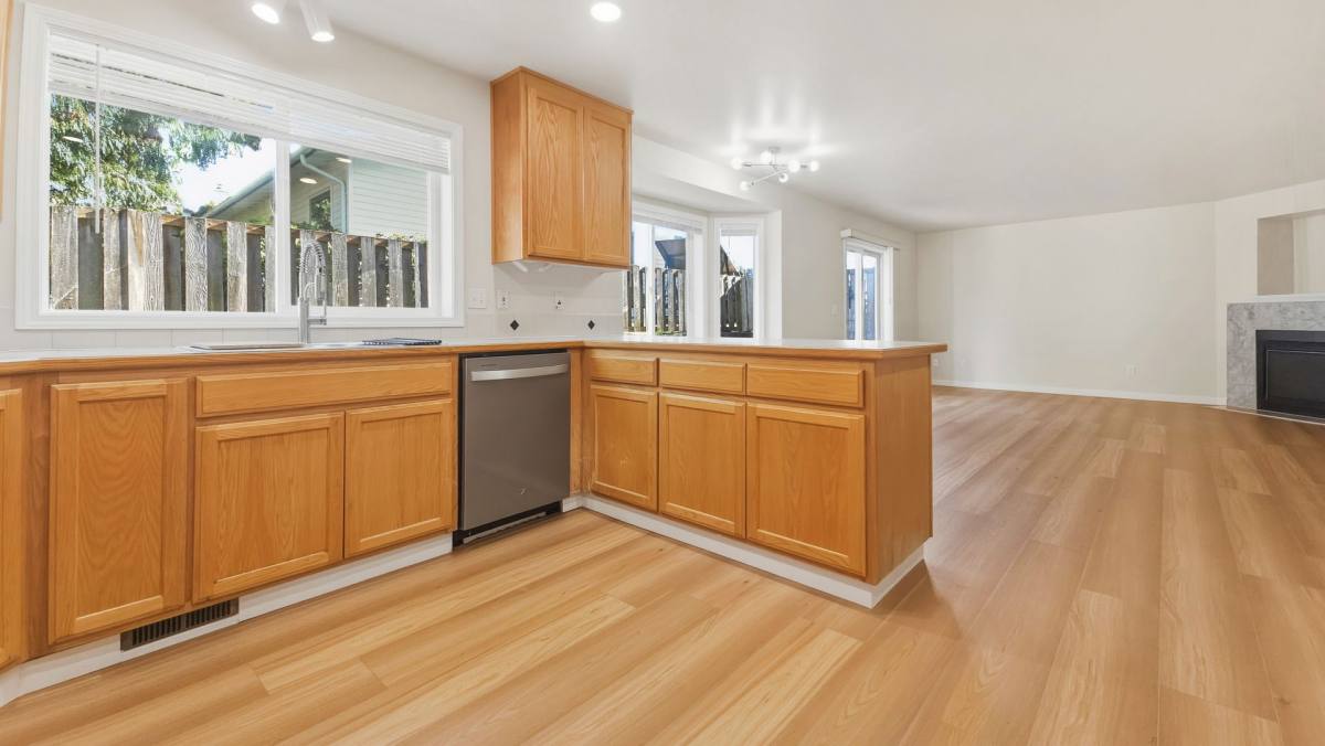 House for rent at 8035 53rd Ave W #A, Mukilteo, WA 98275