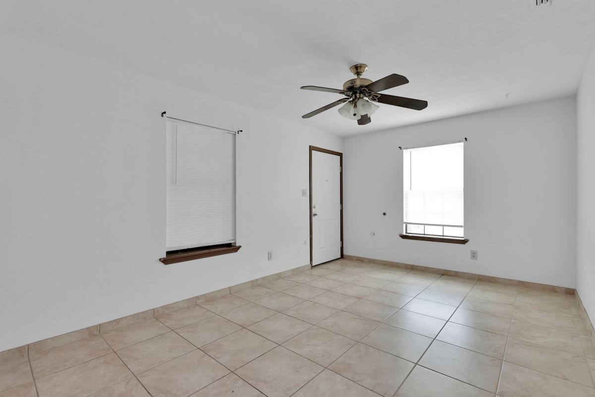 Apartment for rent at 2716 N 31st St, McAllen, TX 78501