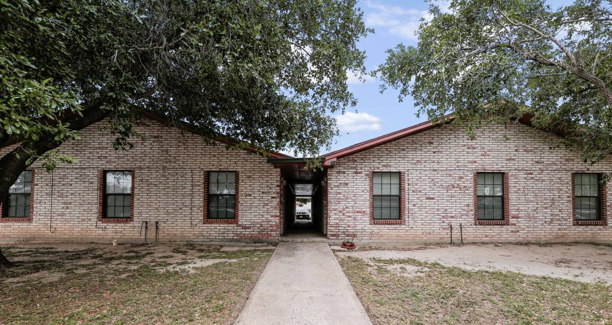Apartment for rent at 2716 N 31st St, McAllen, TX 78501