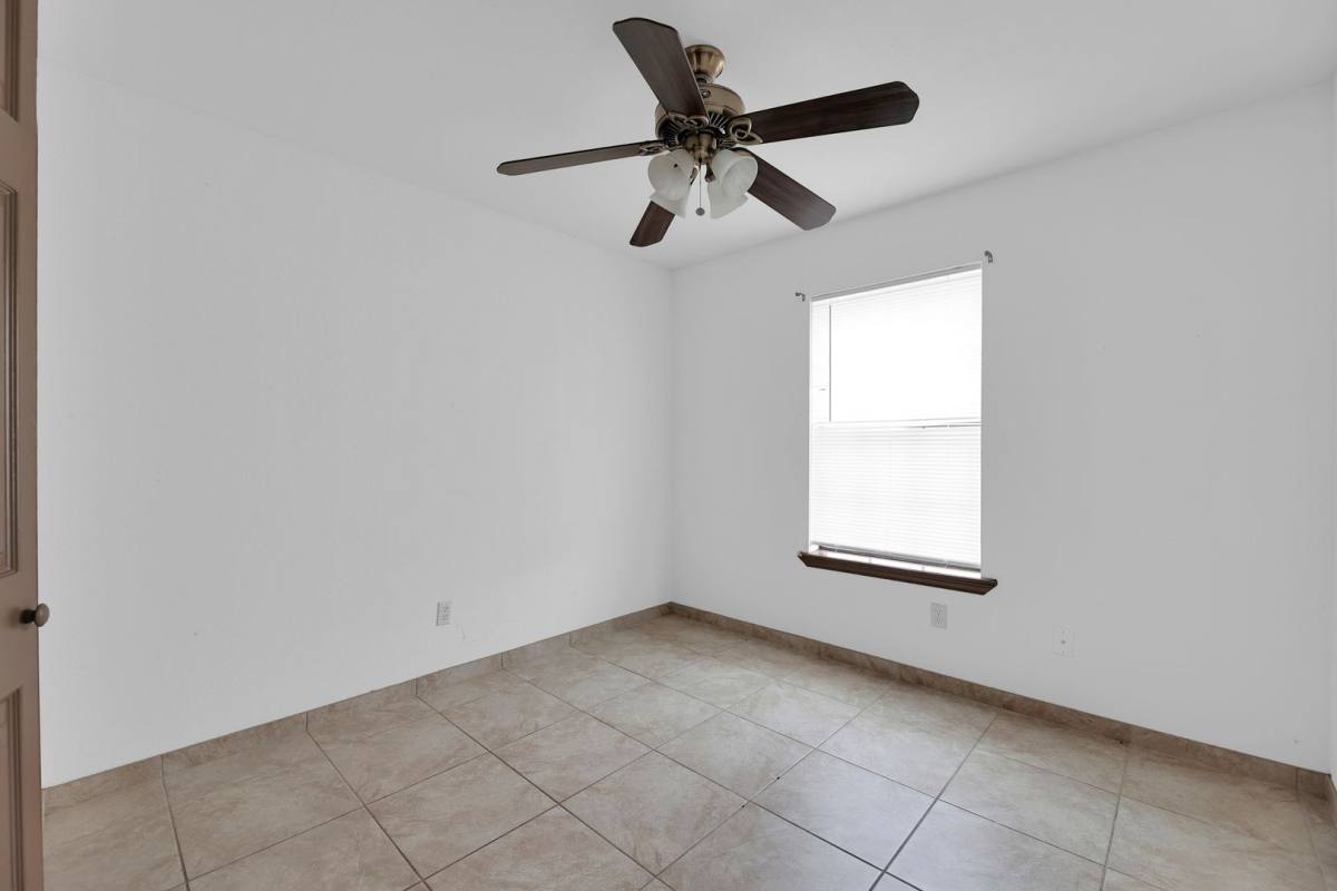 Apartment for rent at 2716 N 31st St, McAllen, TX 78501
