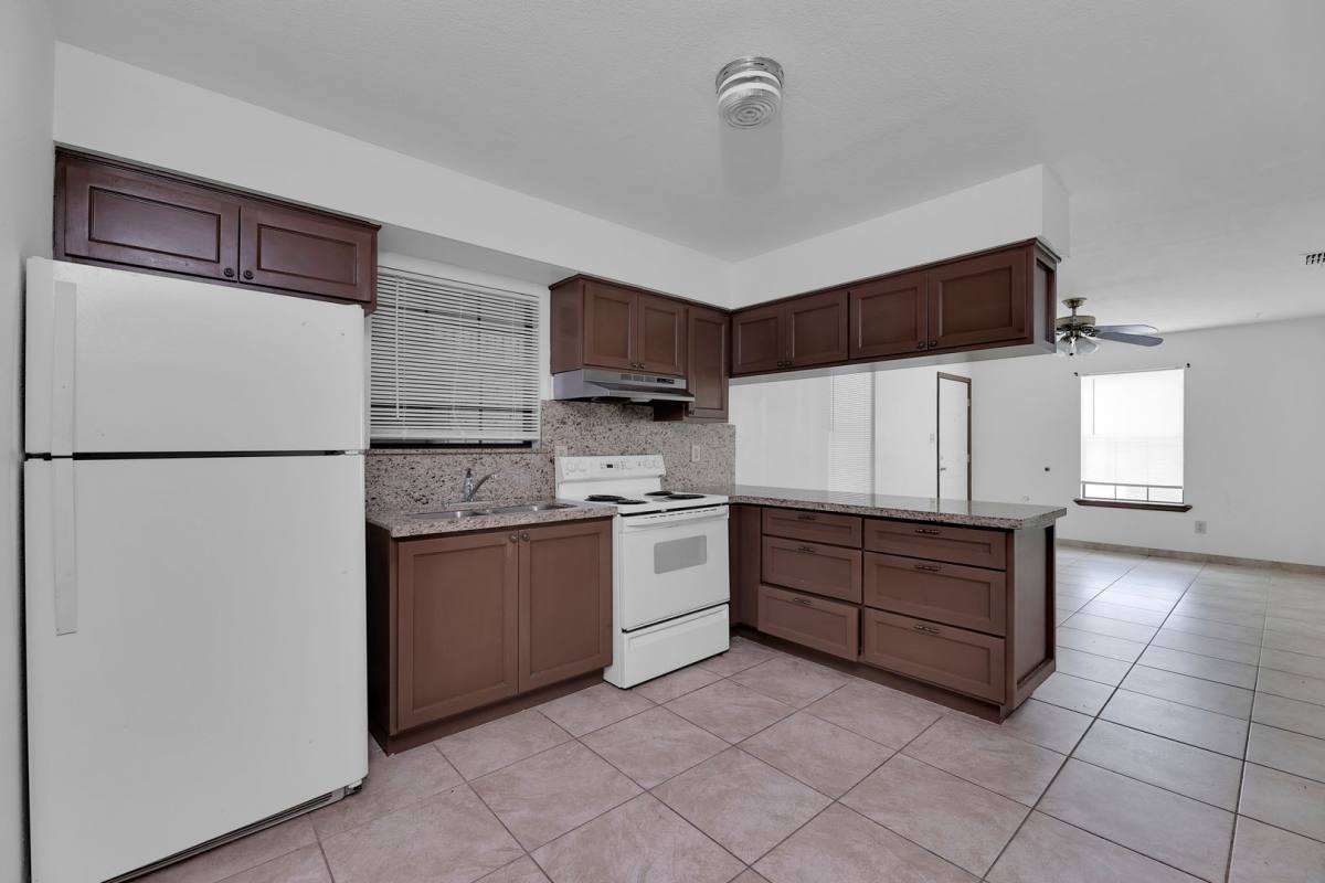 Apartment for rent at 2716 N 31st St, McAllen, TX 78501