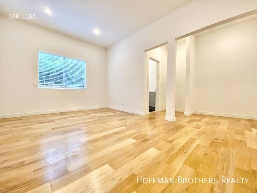 Apartment for rent at 1001 Hyperion Ave #107, Los Angeles, CA 90029