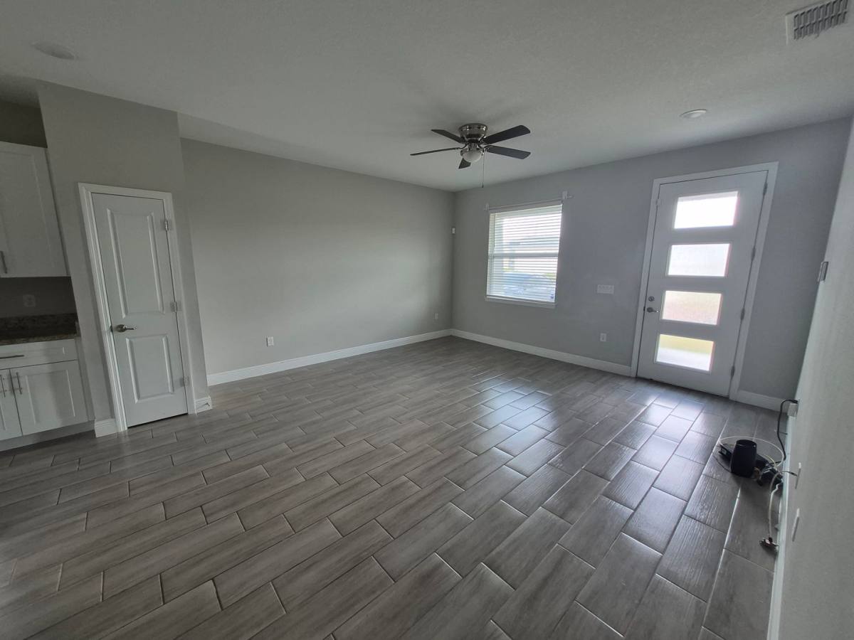 House for rent at 642 Desmoines Court, Kissimmee, FL 34759