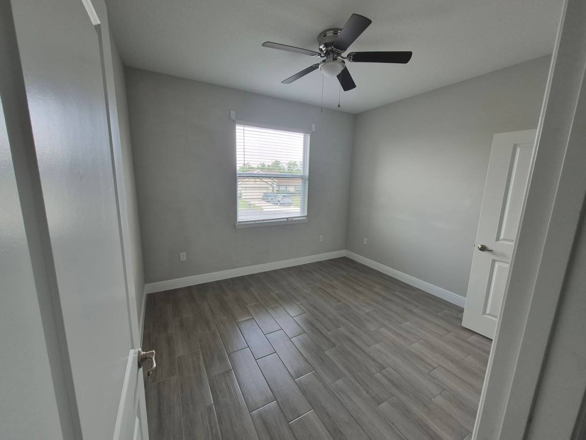 House for rent at 642 Desmoines Court, Kissimmee, FL 34759