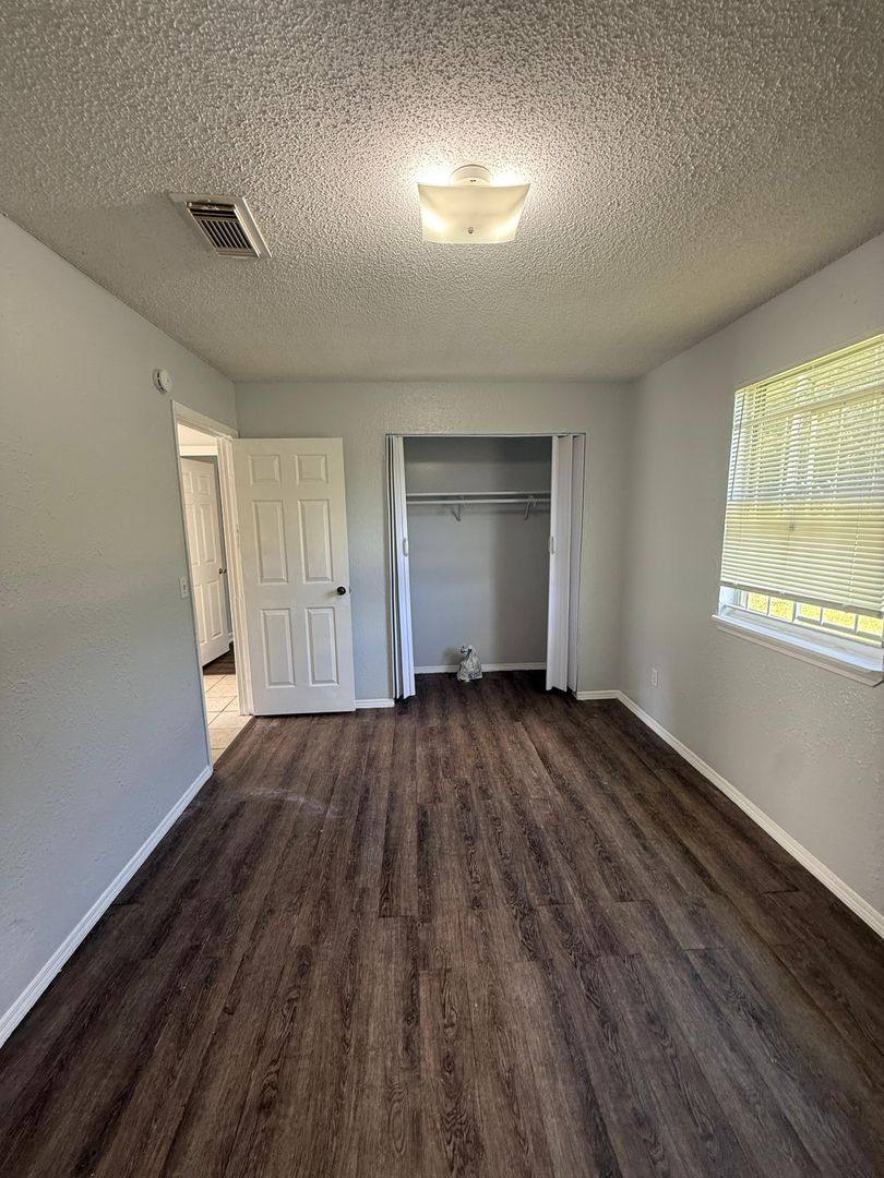 Apartment for rent at 3997 Leonnie Rd, Jacksonville, FL 32208